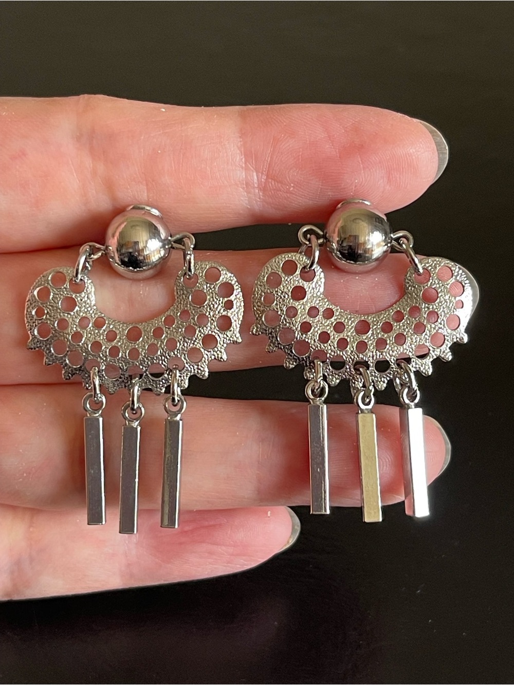 Vintage Sarah Coventry Silver Tone Filigree Dangle clip on Earrings